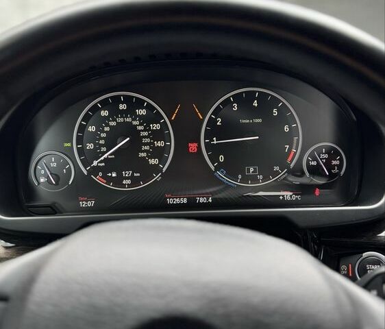 Серый БМВ Х5, объемом двигателя 3 л и пробегом 102 тыс. км за 25500 $, фото 10 на Automoto.ua