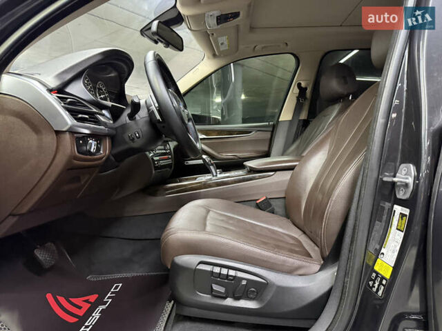 Серый БМВ Х5, объемом двигателя 2.98 л и пробегом 212 тыс. км за 22900 $, фото 20 на Automoto.ua