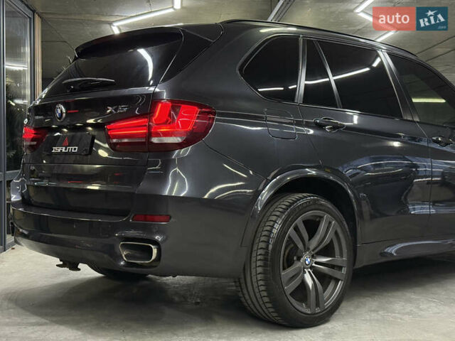 Серый БМВ Х5, объемом двигателя 2.98 л и пробегом 212 тыс. км за 22900 $, фото 16 на Automoto.ua