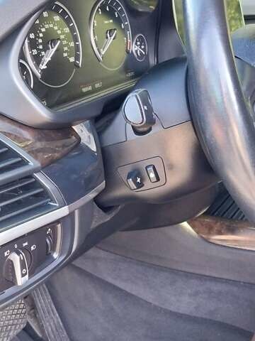 Серый БМВ Х5, объемом двигателя 2 л и пробегом 170 тыс. км за 23999 $, фото 26 на Automoto.ua