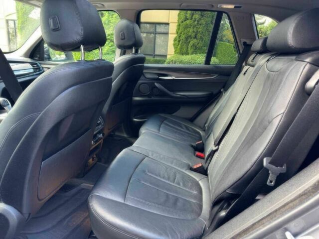 Серый БМВ Х5, объемом двигателя 3 л и пробегом 80 тыс. км за 12500 $, фото 15 на Automoto.ua