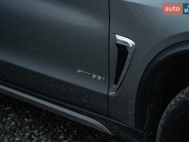 Сірий БМВ Х5, об'ємом двигуна 2.98 л та пробігом 208 тис. км за 21900 $, фото 12 на Automoto.ua