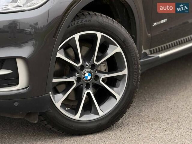 Серый БМВ Х5, объемом двигателя 2.98 л и пробегом 148 тыс. км за 25000 $, фото 6 на Automoto.ua