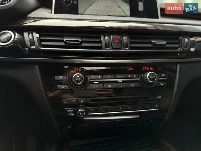 Сірий БМВ Х5, об'ємом двигуна 2.98 л та пробігом 159 тис. км за 22300 $, фото 28 на Automoto.ua