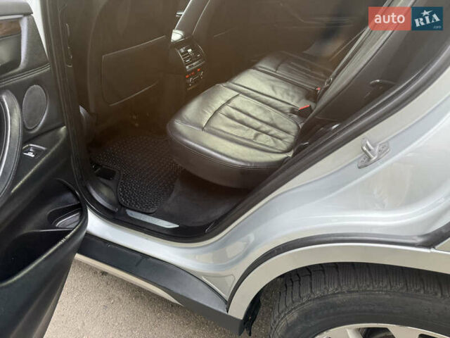 Сірий БМВ Х5, об'ємом двигуна 3 л та пробігом 246 тис. км за 23999 $, фото 27 на Automoto.ua
