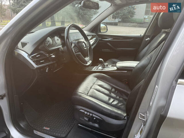 Сірий БМВ Х5, об'ємом двигуна 3 л та пробігом 246 тис. км за 23999 $, фото 20 на Automoto.ua