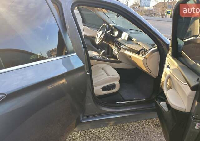 Серый БМВ Х5, объемом двигателя 2.98 л и пробегом 148 тыс. км за 26000 $, фото 19 на Automoto.ua