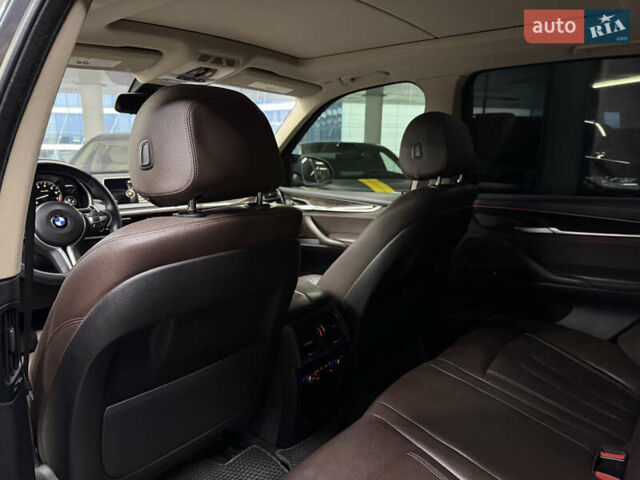 Серый БМВ Х5, объемом двигателя 2.98 л и пробегом 212 тыс. км за 22900 $, фото 22 на Automoto.ua