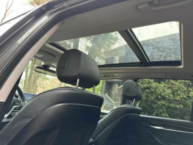 Серый БМВ Х5, объемом двигателя 3 л и пробегом 72 тыс. км за 8100 $, фото 8 на Automoto.ua