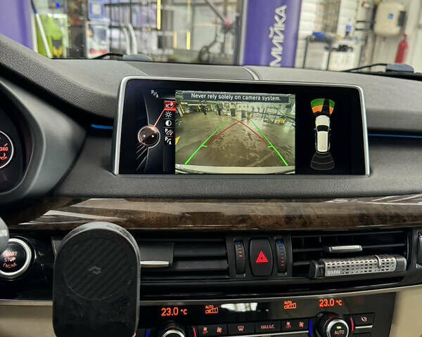 Сірий БМВ Х5, об'ємом двигуна 2.98 л та пробігом 162 тис. км за 24200 $, фото 11 на Automoto.ua