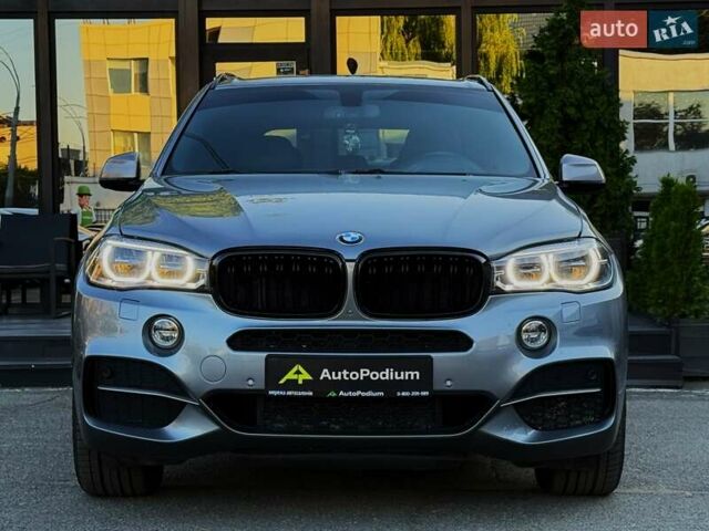 Серый БМВ Х5, объемом двигателя 3 л и пробегом 151 тыс. км за 37800 $, фото 1 на Automoto.ua