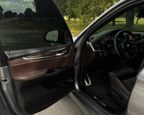 Серый БМВ Х5, объемом двигателя 2.99 л и пробегом 196 тыс. км за 37000 $, фото 32 на Automoto.ua