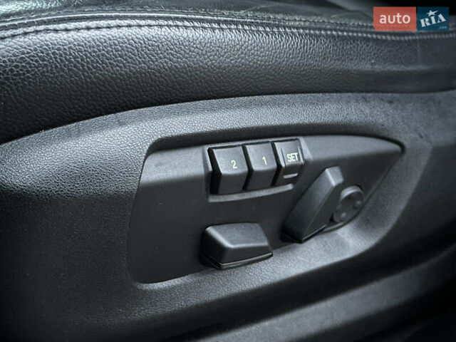 Серый БМВ Х5, объемом двигателя 3 л и пробегом 198 тыс. км за 25999 $, фото 60 на Automoto.ua