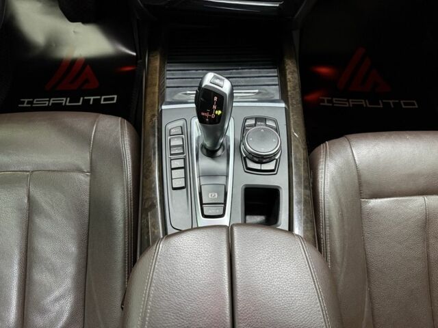 Сірий БМВ Х5, об'ємом двигуна 3 л та пробігом 212 тис. км за 21000 $, фото 22 на Automoto.ua