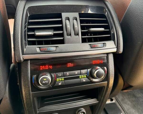 Серый БМВ Х5, объемом двигателя 2 л и пробегом 98 тыс. км за 23500 $, фото 17 на Automoto.ua