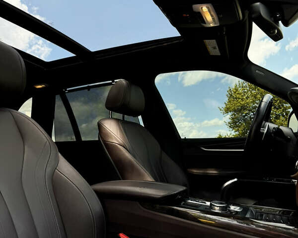 Серый БМВ Х5, объемом двигателя 2.99 л и пробегом 196 тыс. км за 37000 $, фото 31 на Automoto.ua