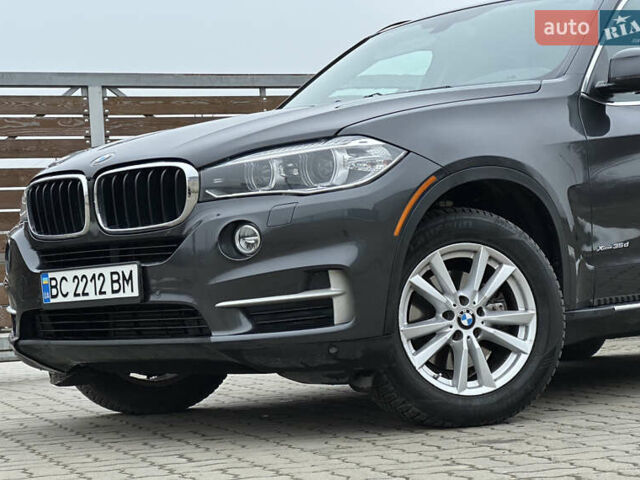 Серый БМВ Х5, объемом двигателя 3 л и пробегом 198 тыс. км за 25999 $, фото 6 на Automoto.ua