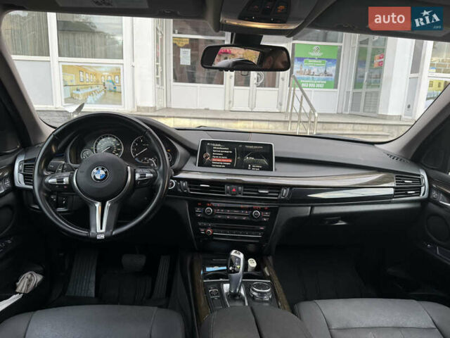 Серый БМВ Х5, объемом двигателя 3 л и пробегом 138 тыс. км за 23000 $, фото 7 на Automoto.ua