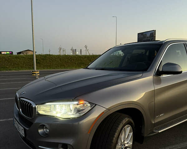 Сірий БМВ Х5, об'ємом двигуна 2.99 л та пробігом 213 тис. км за 26200 $, фото 11 на Automoto.ua