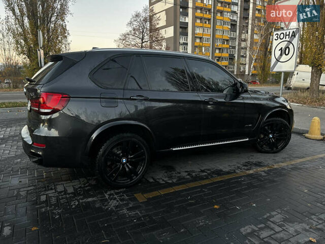 Серый БМВ Х5, объемом двигателя 2.98 л и пробегом 199 тыс. км за 24200 $, фото 3 на Automoto.ua