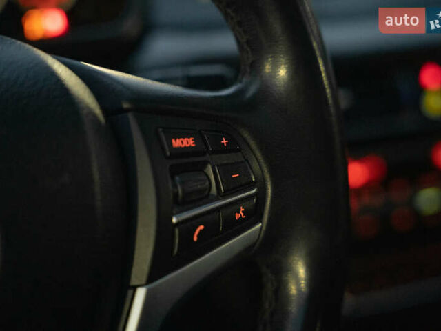 Сірий БМВ Х5, об'ємом двигуна 2.98 л та пробігом 208 тис. км за 21900 $, фото 29 на Automoto.ua