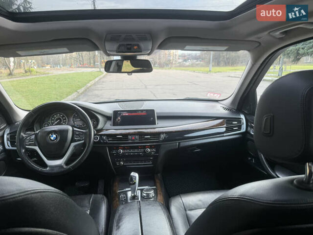 Сірий БМВ Х5, об'ємом двигуна 3 л та пробігом 246 тис. км за 23999 $, фото 30 на Automoto.ua