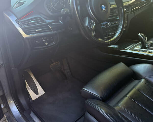 Сірий БМВ Х5, об'ємом двигуна 2.99 л та пробігом 199 тис. км за 29800 $, фото 6 на Automoto.ua