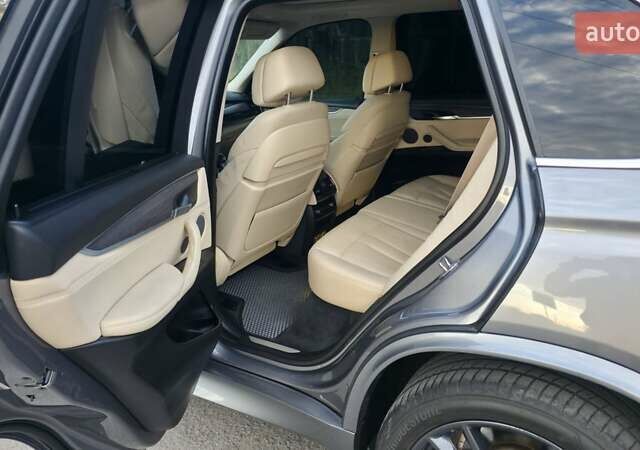 Серый БМВ Х5, объемом двигателя 2.98 л и пробегом 148 тыс. км за 26000 $, фото 22 на Automoto.ua