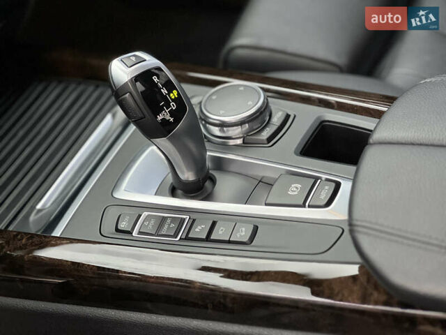 Серый БМВ Х5, объемом двигателя 2.98 л и пробегом 150 тыс. км за 24500 $, фото 21 на Automoto.ua