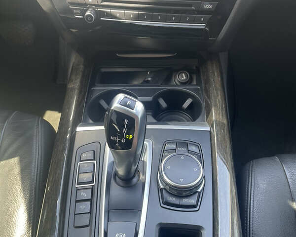 Серый БМВ Х5, объемом двигателя 3 л и пробегом 166 тыс. км за 24500 $, фото 18 на Automoto.ua