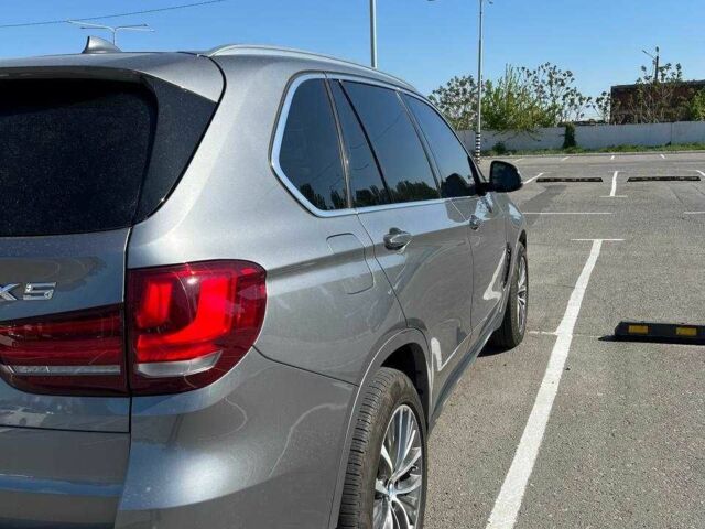 Сірий БМВ Х5, об'ємом двигуна 3 л та пробігом 169 тис. км за 23500 $, фото 3 на Automoto.ua