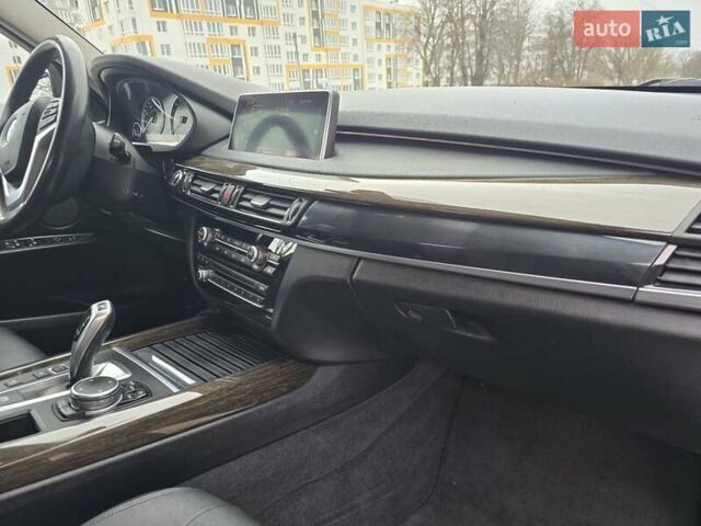 Сірий БМВ Х5, об'ємом двигуна 2.99 л та пробігом 214 тис. км за 25750 $, фото 37 на Automoto.ua