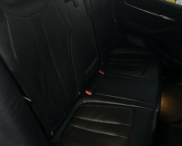 Серый БМВ Х5, объемом двигателя 2.98 л и пробегом 199 тыс. км за 24200 $, фото 8 на Automoto.ua