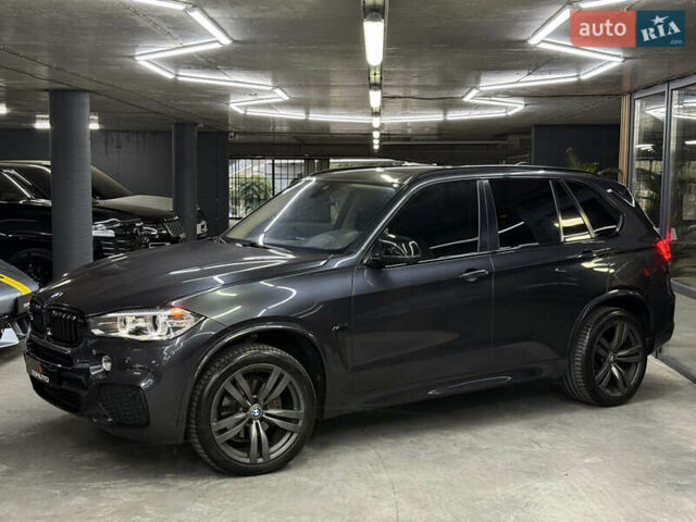 Серый БМВ Х5, объемом двигателя 2.98 л и пробегом 212 тыс. км за 22900 $, фото 5 на Automoto.ua