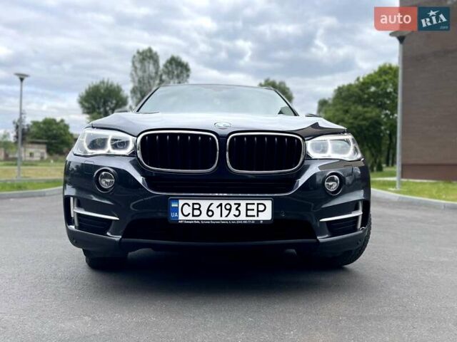 Серый БМВ Х5, объемом двигателя 2 л и пробегом 160 тыс. км за 22800 $, фото 3 на Automoto.ua