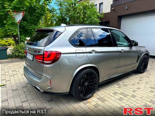 Серый БМВ Х5, объемом двигателя 4.4 л и пробегом 137 тыс. км за 51500 $, фото 2 на Automoto.ua