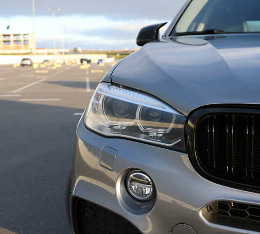 Серый БМВ Х5, объемом двигателя 2.99 л и пробегом 247 тыс. км за 23500 $, фото 7 на Automoto.ua