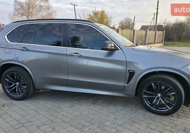 Серый БМВ Х5, объемом двигателя 2.98 л и пробегом 148 тыс. км за 26000 $, фото 5 на Automoto.ua