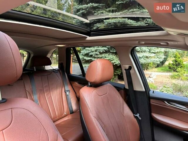 Сірий БМВ Х5, об'ємом двигуна 2 л та пробігом 235 тис. км за 23000 $, фото 15 на Automoto.ua