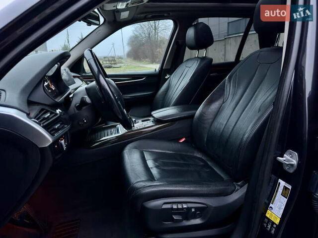 Серый БМВ Х5, объемом двигателя 3 л и пробегом 198 тыс. км за 25999 $, фото 58 на Automoto.ua