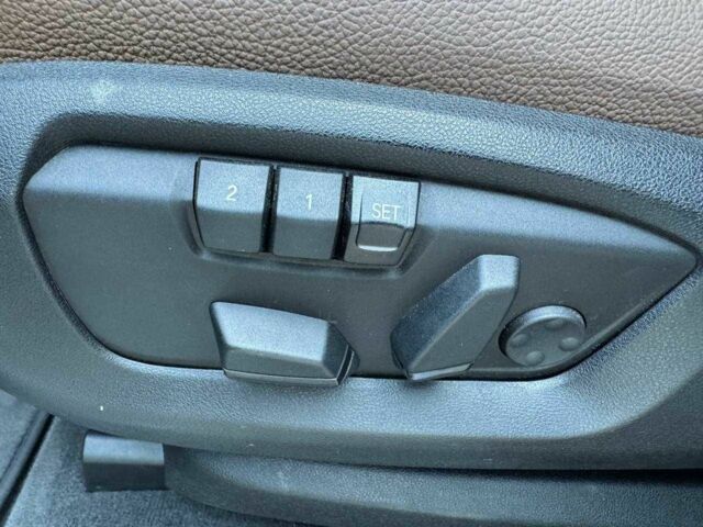 Серый БМВ Х5, объемом двигателя 2 л и пробегом 160 тыс. км за 24900 $, фото 15 на Automoto.ua