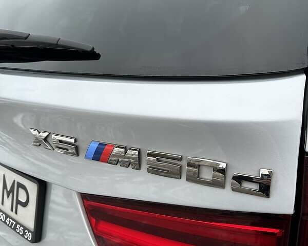 Серый БМВ Х5, объемом двигателя 3 л и пробегом 191 тыс. км за 45500 $, фото 4 на Automoto.ua