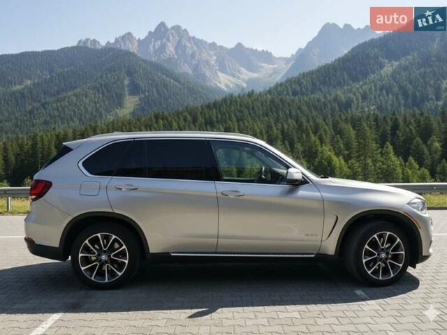 Сірий БМВ Х5, об'ємом двигуна 2.99 л та пробігом 214 тис. км за 25750 $, фото 1 на Automoto.ua