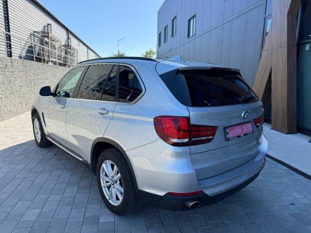 Сірий БМВ Х5, об'ємом двигуна 3 л та пробігом 178 тис. км за 18900 $, фото 2 на Automoto.ua