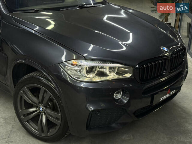 Серый БМВ Х5, объемом двигателя 2.98 л и пробегом 212 тыс. км за 22900 $, фото 3 на Automoto.ua