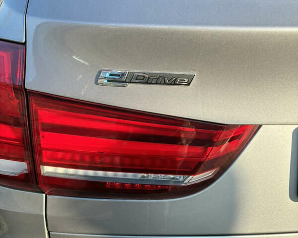 Серый БМВ Х5, объемом двигателя 2 л и пробегом 107 тыс. км за 29999 $, фото 9 на Automoto.ua