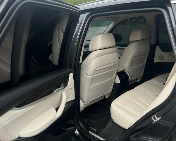 Серый БМВ Х5, объемом двигателя 2.99 л и пробегом 199 тыс. км за 33000 $, фото 14 на Automoto.ua