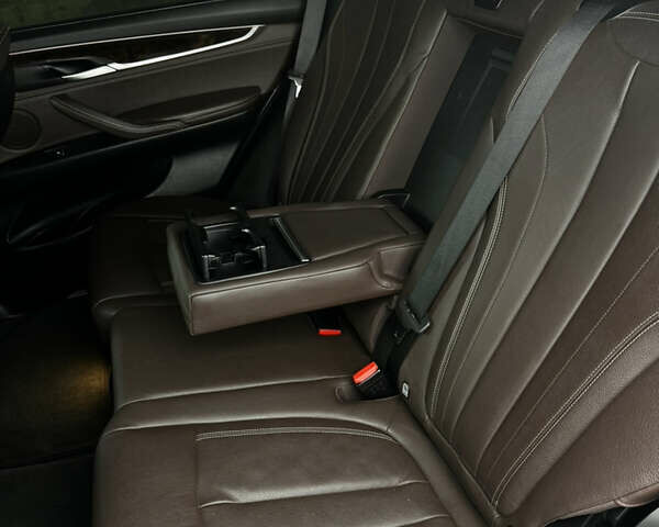 Серый БМВ Х5, объемом двигателя 2.99 л и пробегом 196 тыс. км за 37000 $, фото 34 на Automoto.ua