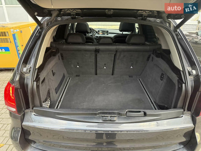Серый БМВ Х5, объемом двигателя 3 л и пробегом 138 тыс. км за 23000 $, фото 9 на Automoto.ua
