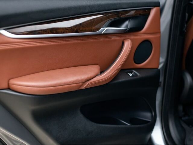 Серый БМВ Х5, объемом двигателя 2 л и пробегом 66 тыс. км за 34500 $, фото 6 на Automoto.ua